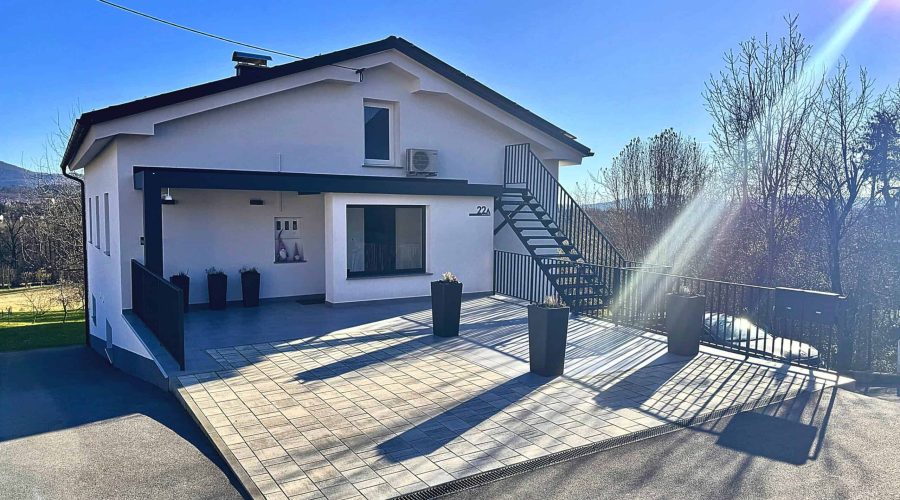 Nadstrešek stopnice ograja_optimized